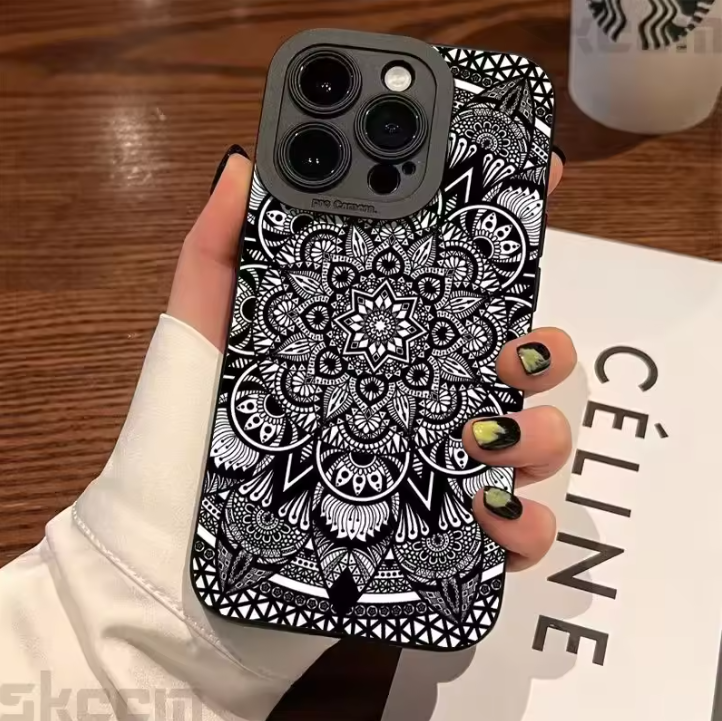 Fashion Vintage Totem Pattern Phone Case For iPhone 16 15 14 13 12 11 Pro Max Mini 7 8 16 Plus XR X XS Matte Shockproof Cover